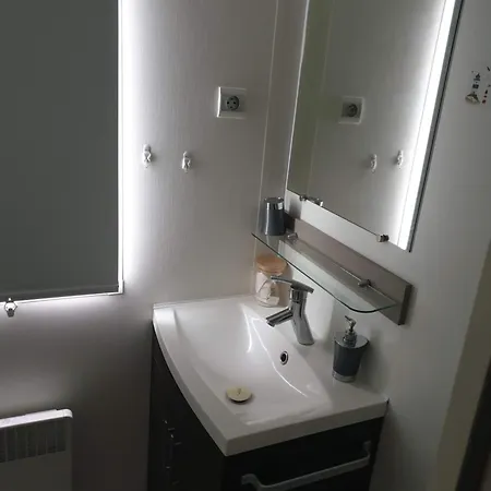 Mobile 6 Personnes Campsite *